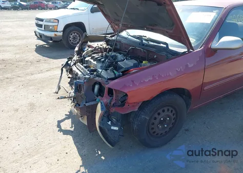 2004 Nissan Sentra 1.8S из США, поврежденный, VIN 3N1CB51D94L915690